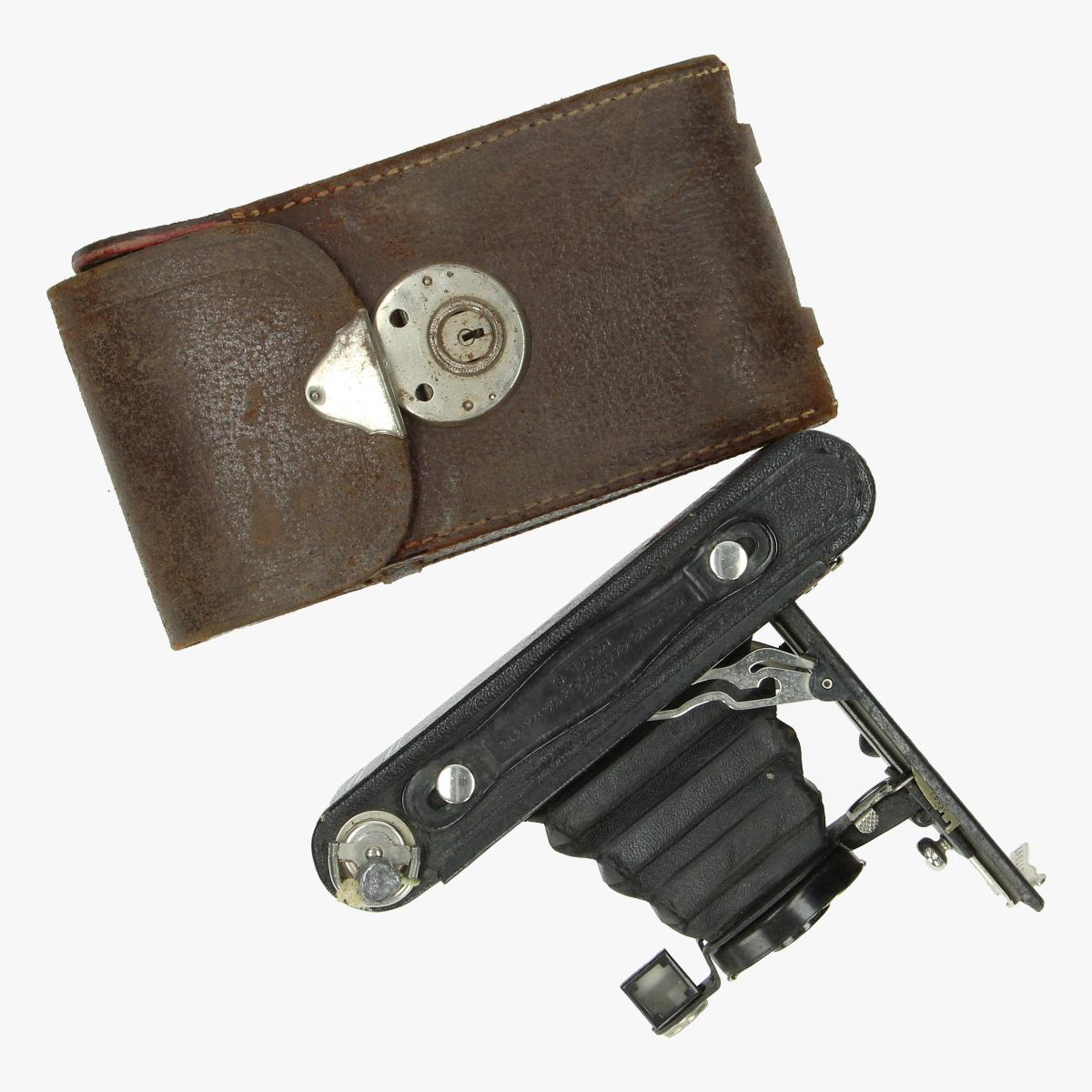 Afbeeldingen van fotocamera no°2 folding cartridge Hawk- eye model -B made in u.s.a by Eastman kodak Co Rochester N.Y use film no. 120