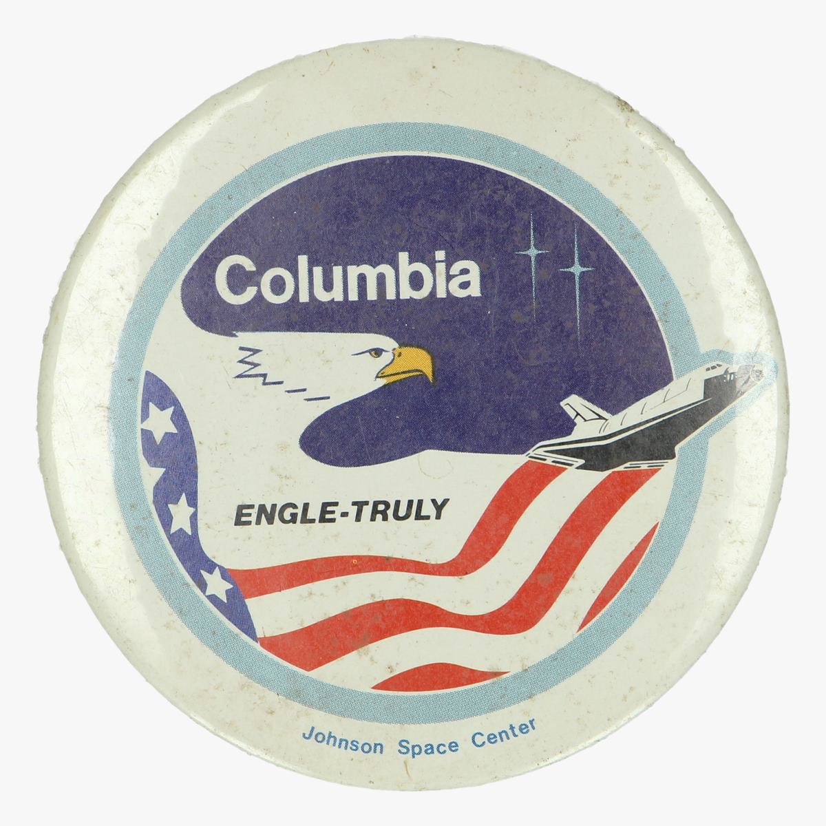 Afbeeldingen van button pins columbia engle-truly Johnson space center 1981