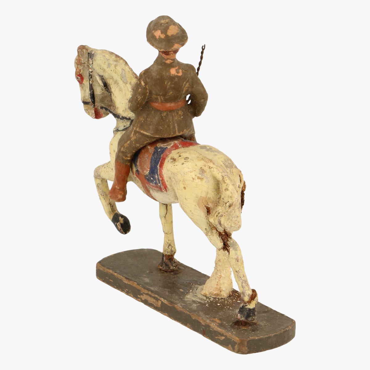 Afbeeldingen van Elastolin soldaatje op paard