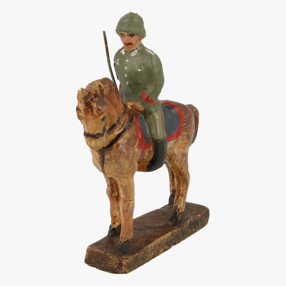 Afbeeldingen van Elastolin soldaatje met paard Leyla