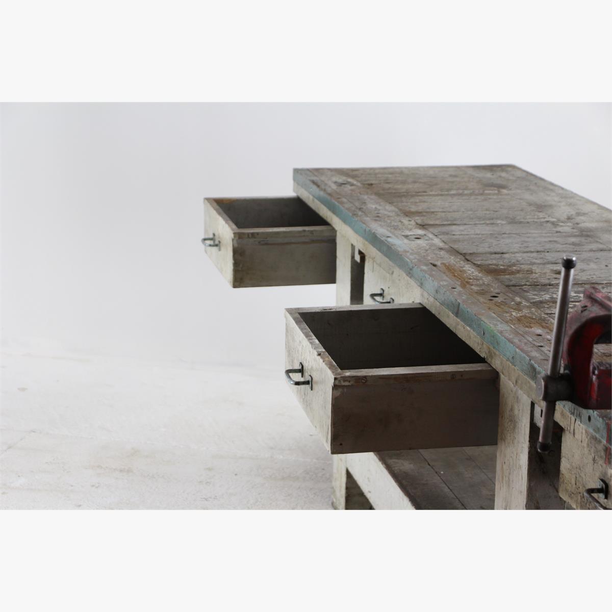 Afbeeldingen van zware industriele houten werkbank 