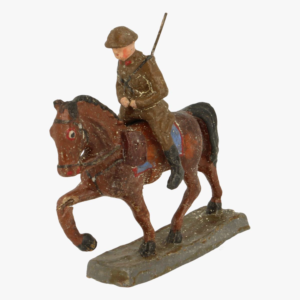 Afbeeldingen van elastolin soldaatje met paard 